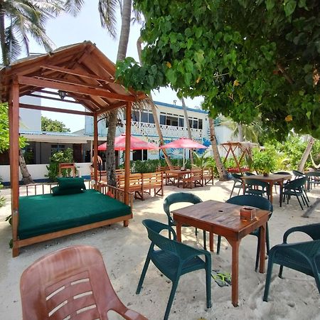 Отель Batuta Maldives Surf View Тулусду Экстерьер фото