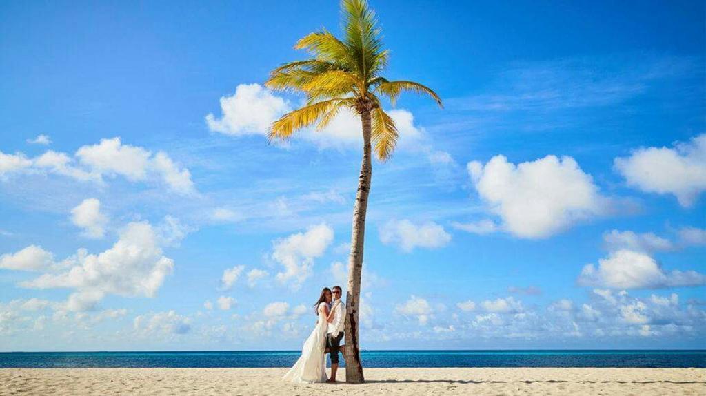 Отель Batuta Maldives Surf View Тулусду Экстерьер фото