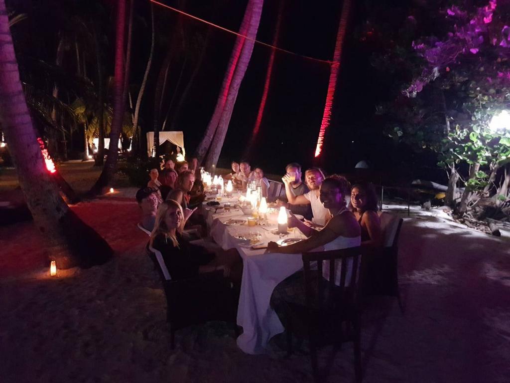 Отель Batuta Maldives Surf View Тулусду Экстерьер фото