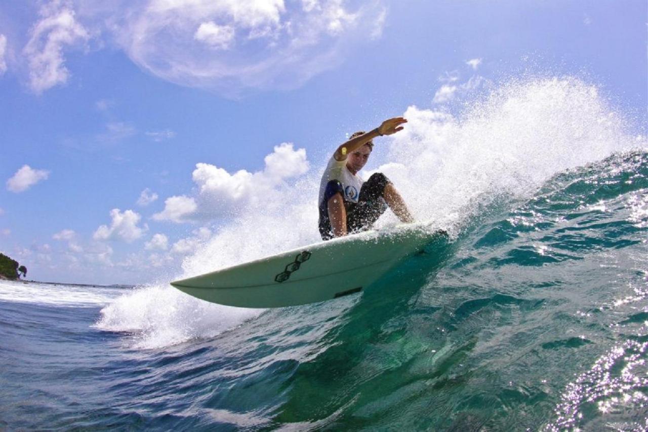 Отель Batuta Maldives Surf View Тулусду Экстерьер фото